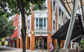 Santa Grand Classic Kuala Lumpur, Chinatown